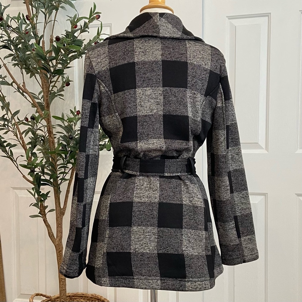 Plaid Coat, SOFT, Comfort, I Stretch💛 EXCELLENT CONDITION, Worn Once - Picture 9 of 12
